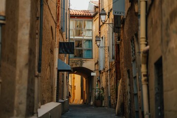 Fototapeta na wymiar Empty streets of Montpellier