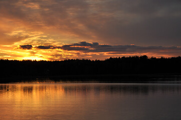 Obraz premium Sundown in the archipelago in summer
