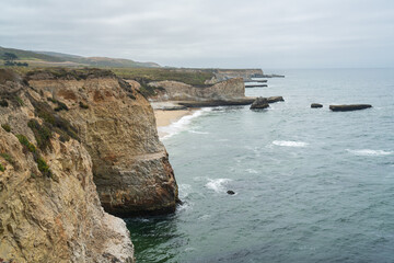 Fototapeta na wymiar Sharktooth Cove in Santa Cruz on the Coast of California