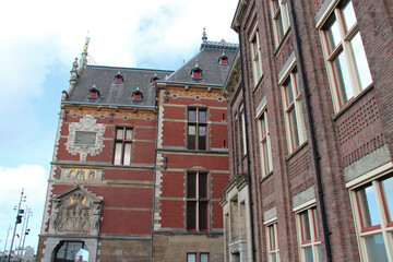 Fototapeta premium railway station in amsterdam (netherlands)