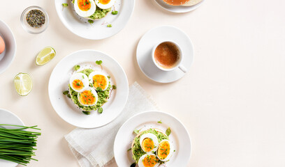 Avocado egg sandwiches