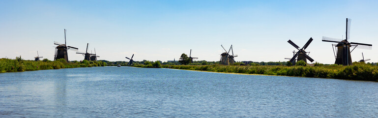 Scenic view of famous medieval windmills at Kinderdijk, province of South Holland, Netherlands