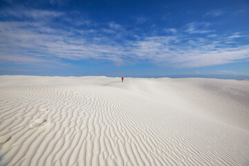 Hike in White sand dunes