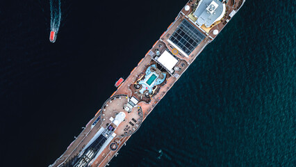 Ilha Oceano Atlântico Paisagem Ilhabela São Paulo MSC Cruzeiro Navio Cargueiro Porto São...