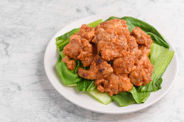 チキンマヨネーズとチンゲン菜