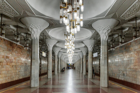 View of Mustaqillik Maydoni Station of the Tashkent Metro