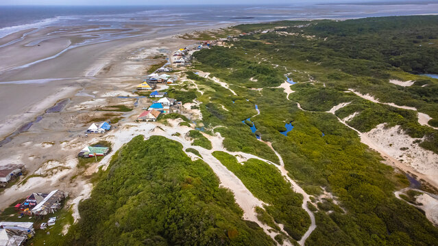 Salin&oacute;polis Atalaia Salinas Par&aacute; Praia Cidade Litoral Amazonia Ruas Estrada F&eacute;rias Feriado Viajar Viagem Paraense Salinopolis Para Paisagem Litoranea A&eacute;rea Drone &Ocirc;nibus Carro Ver&atilde;o Veraneio