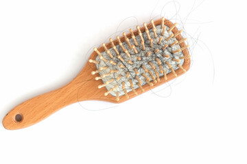 Hair loss on the wooden comb, hair loss problem