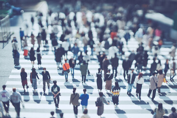 横断歩道を渡る人々 ビジネスイメージ