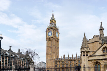 Fototapeta na wymiar Houses of the British Parliament and Big Ben, London