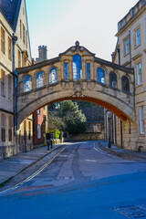 UK, Oxford, 23.03.2023: Hertford Bridge, often called the Bridge of Sighs, is a skyway joining two parts of Hertford College over New College Lane in Oxford, England. 