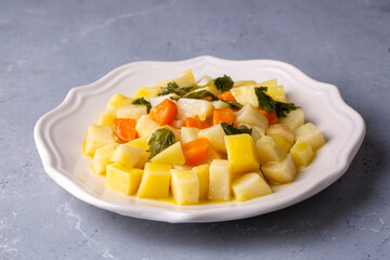 Turkish olive oil foods; celery (Turkish name; Zeytinyagli kereviz)