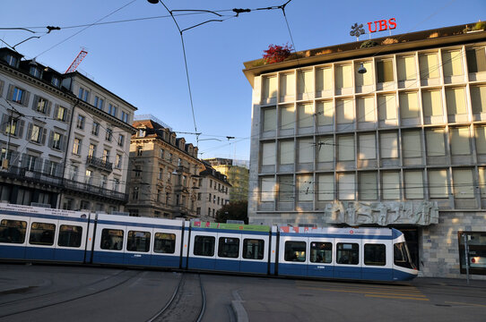 UBS bank at Paradeplatz , Zurich, Switzerland, Europe