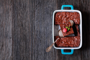 chocolate brownies with fresh raspberry and mint