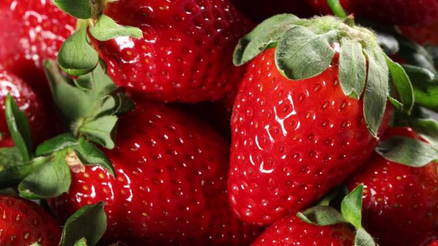 Strawberries slow traveling macro