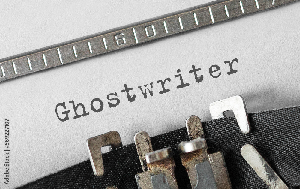 Fototapete text ghostwriter typed on retro typewriter