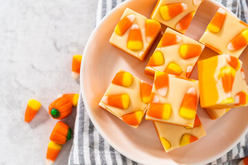 Candy corn fudge