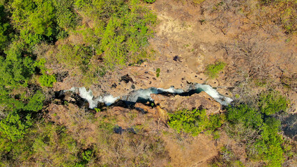 Vista aerea cañon rio en Guanacaste, Costa Rica