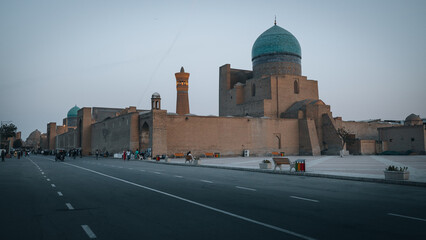 Evening view of old town in Bukhara, Uzbekistan - 589367970