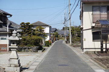 地方の町の裏道