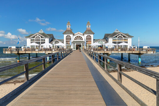 Pier on the beach of Sellin, Ruegen Island, Baltic Sea, Mecklenburg-Western Pomerania, Germany