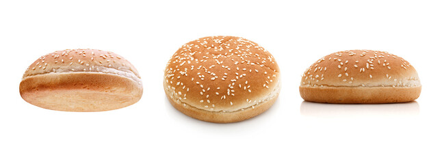 Bułka do hamburgera izolowana na białym tle. Kolekcja.