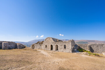 Fototapeta premium White mosque inside of the Berat castle in Albania