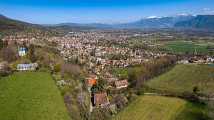 Tullins vue de drone, Isère, Auvergne-Rhône-Alpes, France