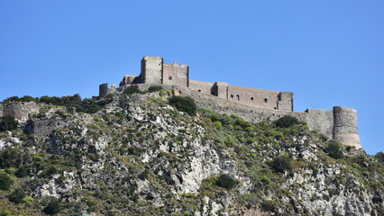 Fototapeta na wymiar stronghold Castello di Milazzo on island Sicily,Italy