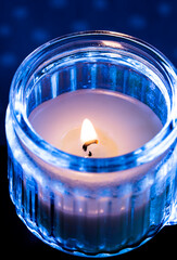 Świeczka z płomieniem  © Pabarte