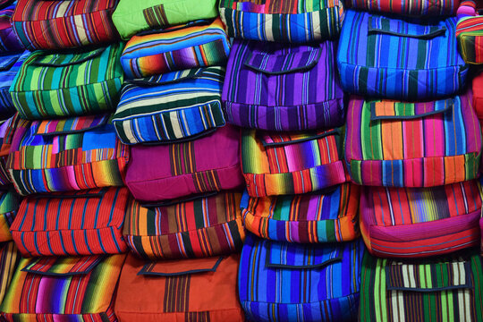 Colores tradicionales de Guatemala.