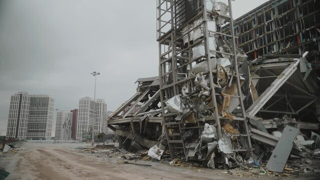Russian missile destroyed shopping and entertainment center Retroville