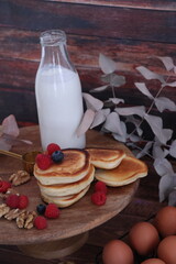 breakfast with milk and cookies