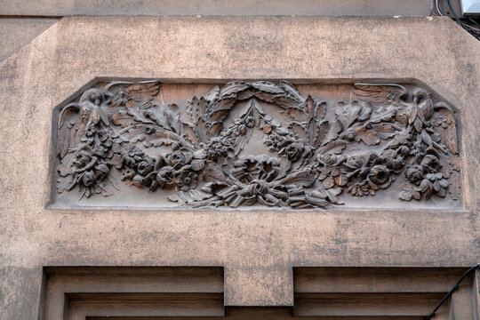 Floral carvings on stone