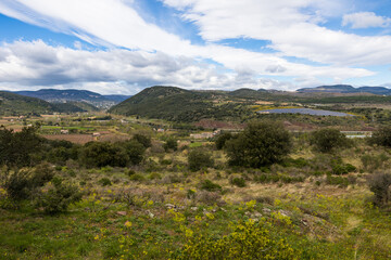Paysage autour de l'autoroute A75 et des anciennes mines d'uranium pr&egrave;s de Lod&egrave;ve