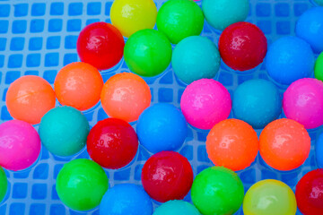 Ball color in pool