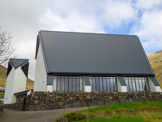 Fototapeta na wymiar Fuglafjørður church