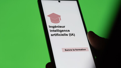 Artificial intelligence (AI) engineer program. A student enrolls in courses to study, to learn a new skill and pass certification. Text in French