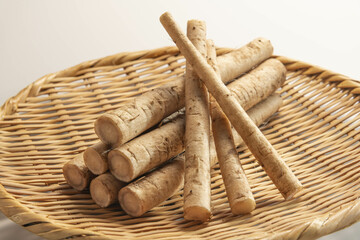 新鮮で美味しいごぼう
