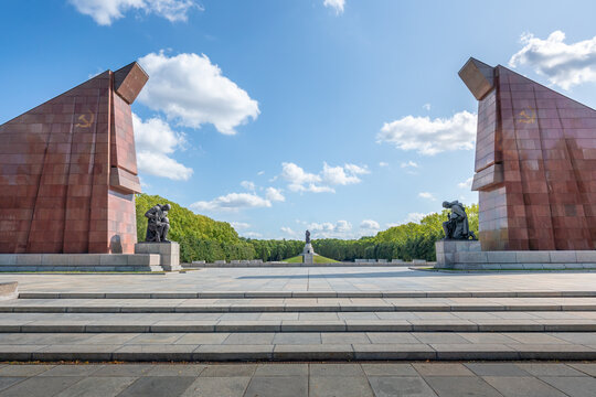 Soviet War Memorial at Treptower Park - Berlin, Germany