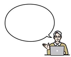 ラップトップの前に座って吹き出しで説明するメガネをかけたシニア男性
