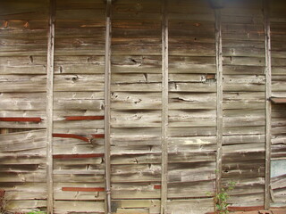 廃屋の古い板壁