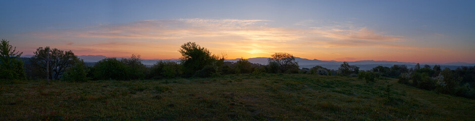 Fototapeta na wymiar Dawn in the countryside of Rome, Italy