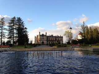 palace in the park