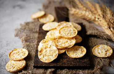 Healthy whole grain chips