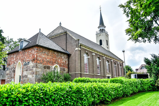 The Margaret Church is located in the heart of the beautiful village of Odoorn.