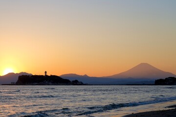 夕刻の江ノ島から富士山