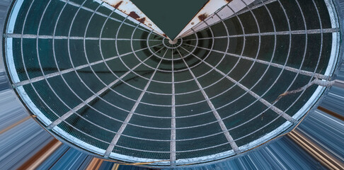 Abdeckung eines in die Wand eingelassenen ventilators