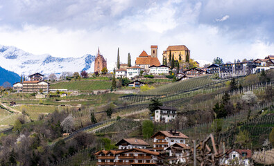 Obraz premium Mountain Village in South Tyrol
