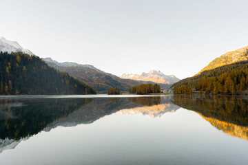 Fototapeta premium lake in the morning